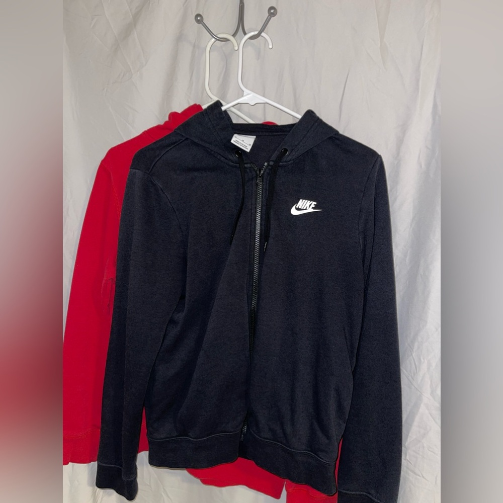 Sweater package including 3 different styles